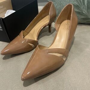 Naturalizer Brown Pointed-Toe Heels
